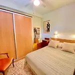 Hébergement de vacances By The Sea With Jacuzzi, Garden & Park View Torrevieja