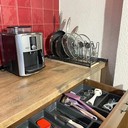 By The Sea With Jacuzzi, Garden & Park View Casa de Férias *